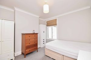 Bedroom- click for photo gallery